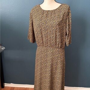 Uniqlo Black and Yellow Floral Midi Dress